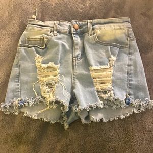 Cut off shorts